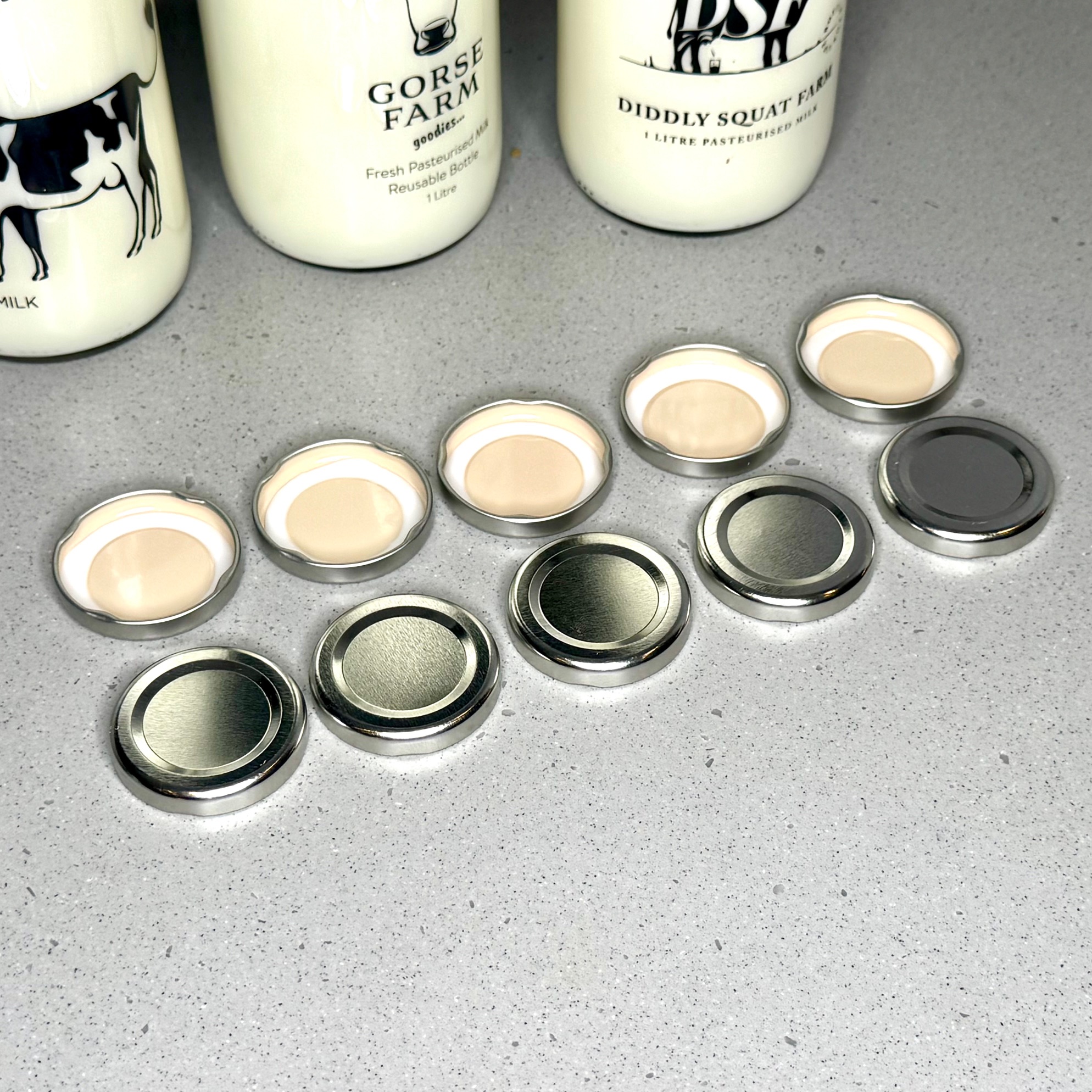Replacement Screw Tops for 1L Farm Milk Bottles – Pack of 10 - Image 4