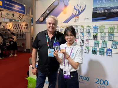 Oral-B compatible toothbrush heads